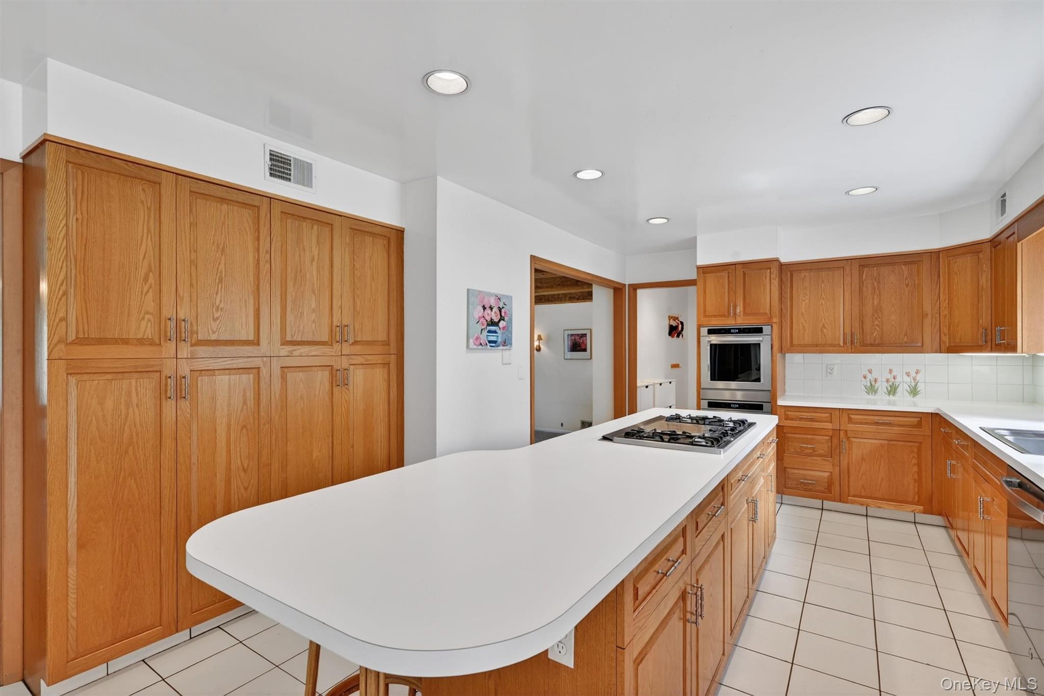 1 Vivian Place