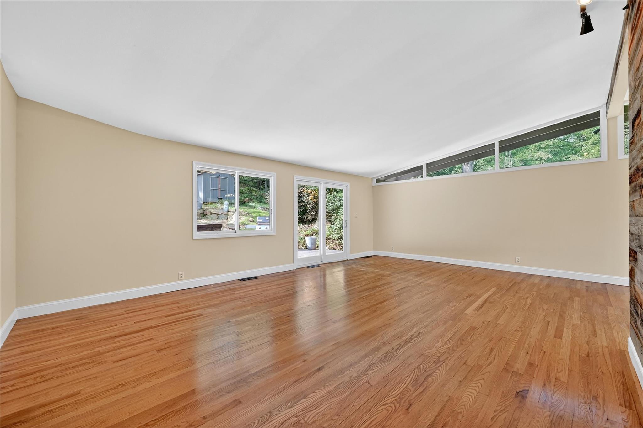 165 Fawn Hill Road