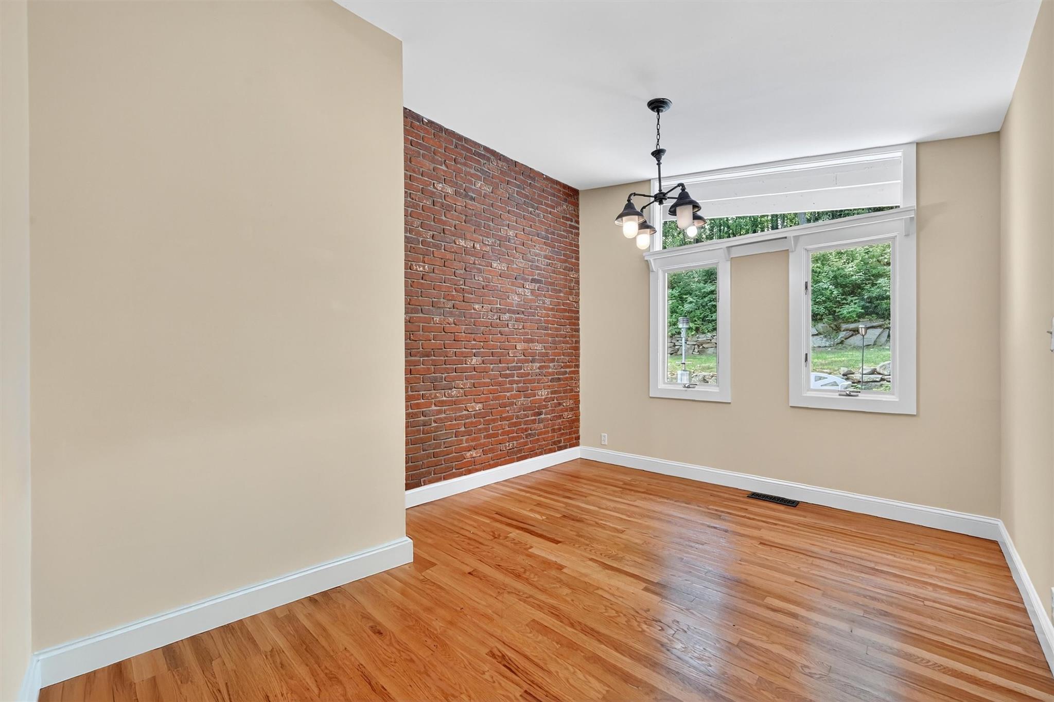 165 Fawn Hill Road