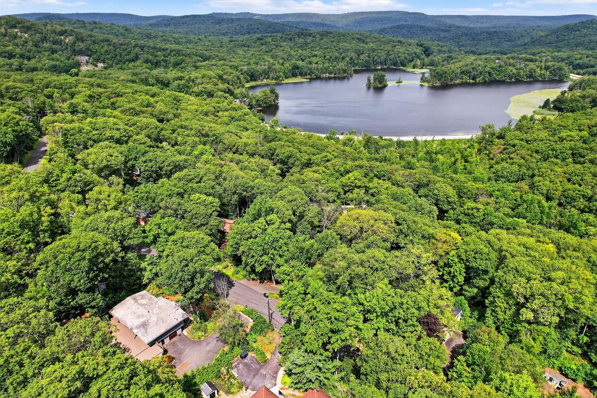 165 Fawn Hill Road