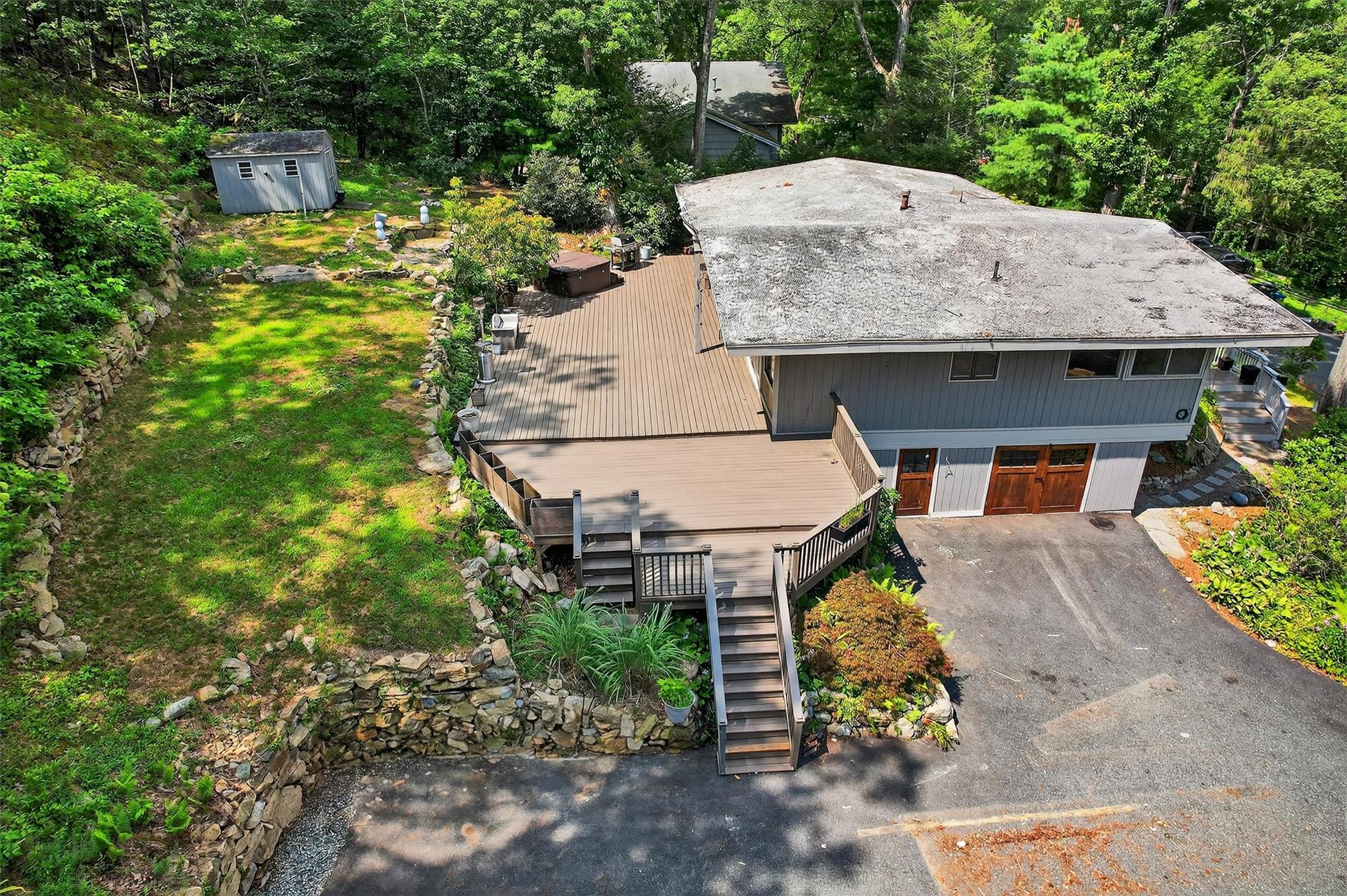 165 Fawn Hill Road