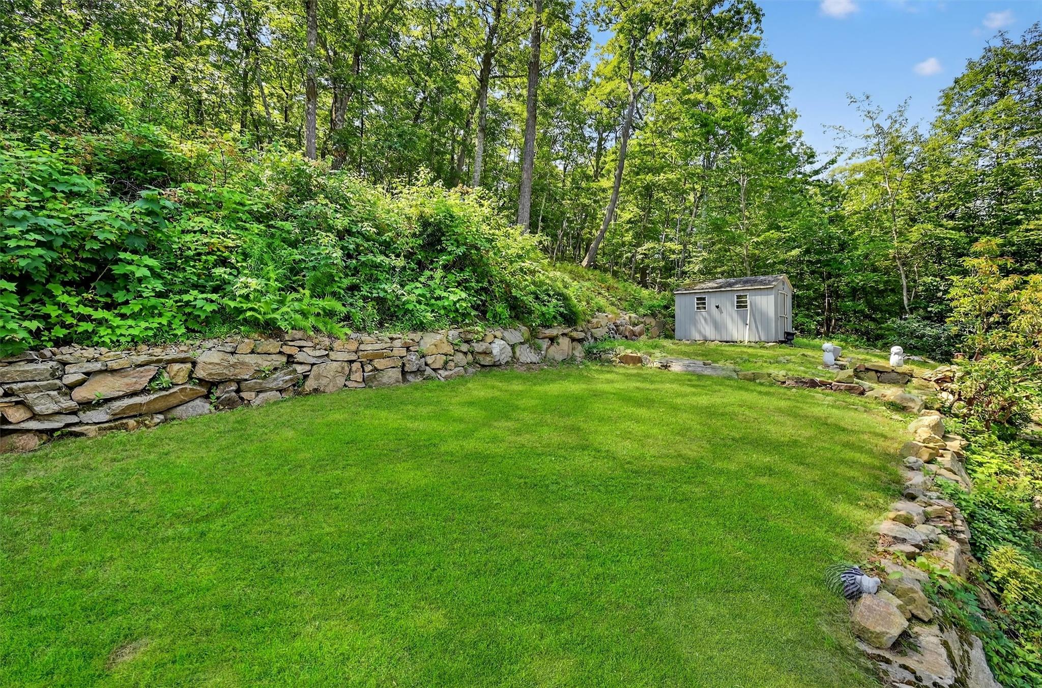 165 Fawn Hill Road