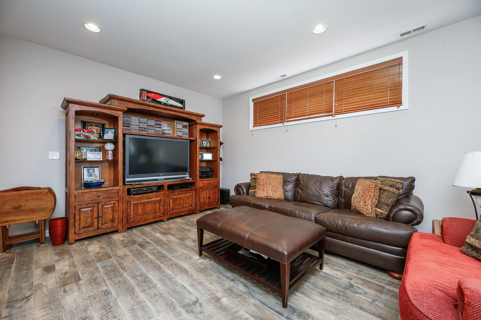 1407 N Campbell Avenue Unit: 1