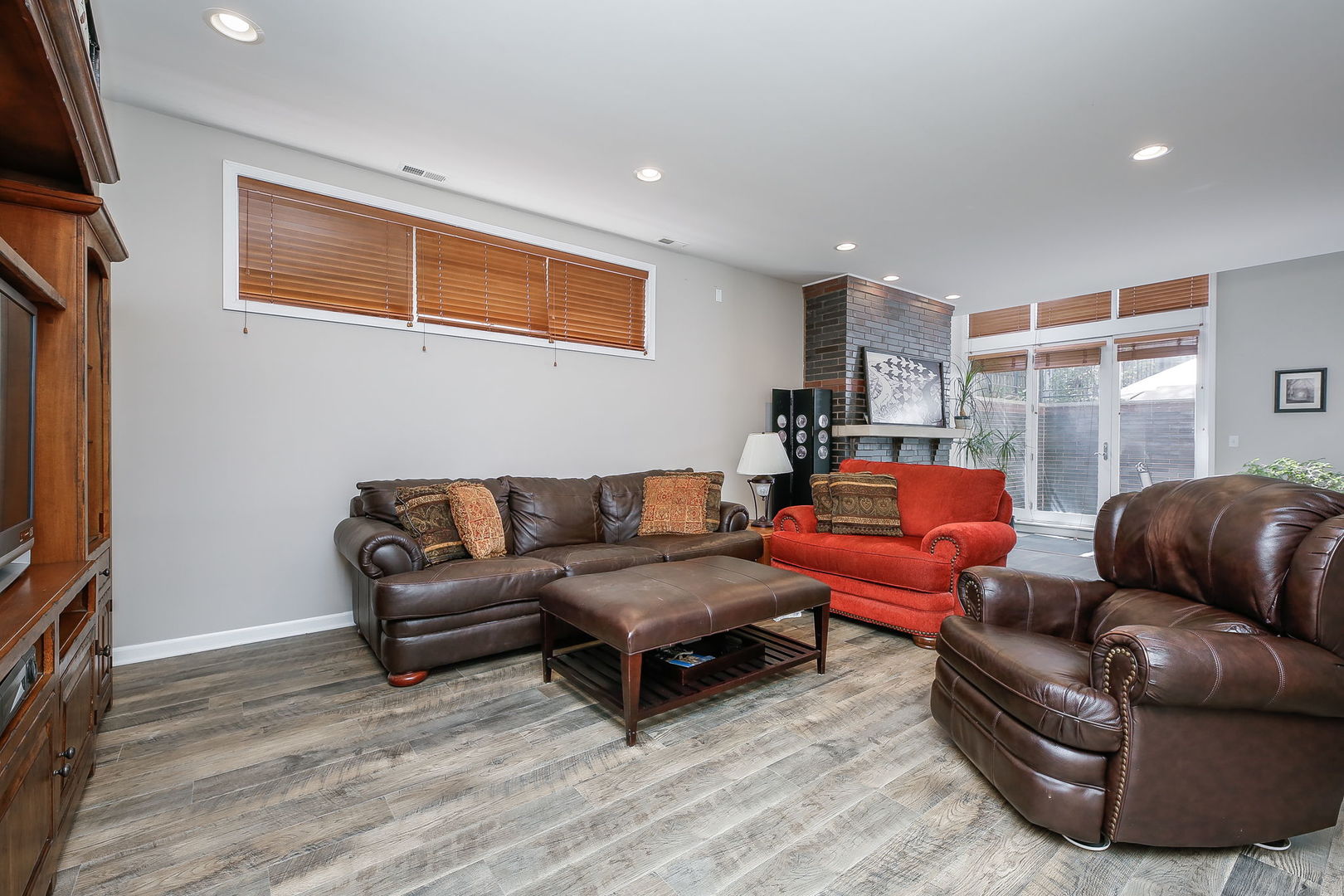 1407 N Campbell Avenue Unit: 1