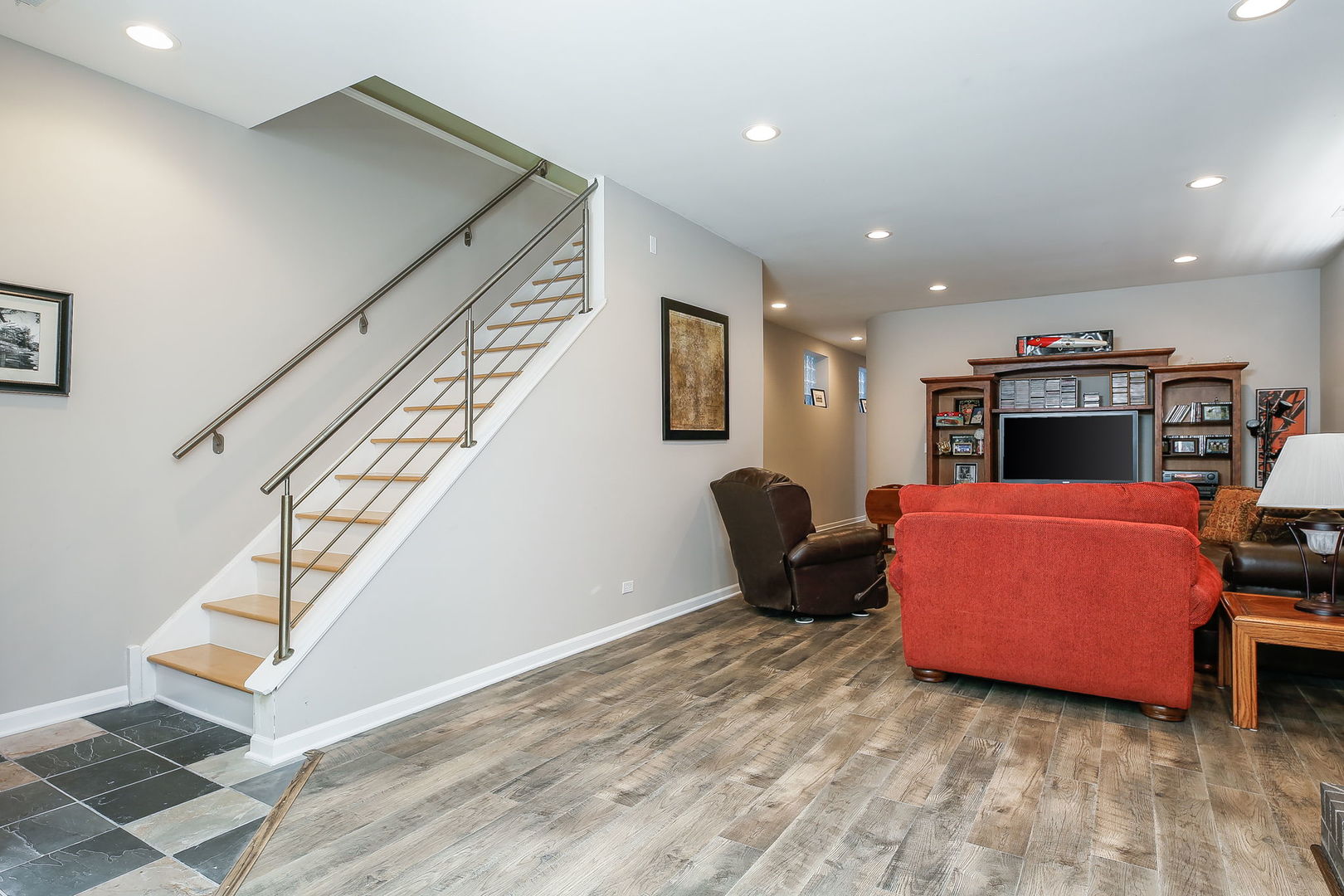 1407 N Campbell Avenue Unit: 1