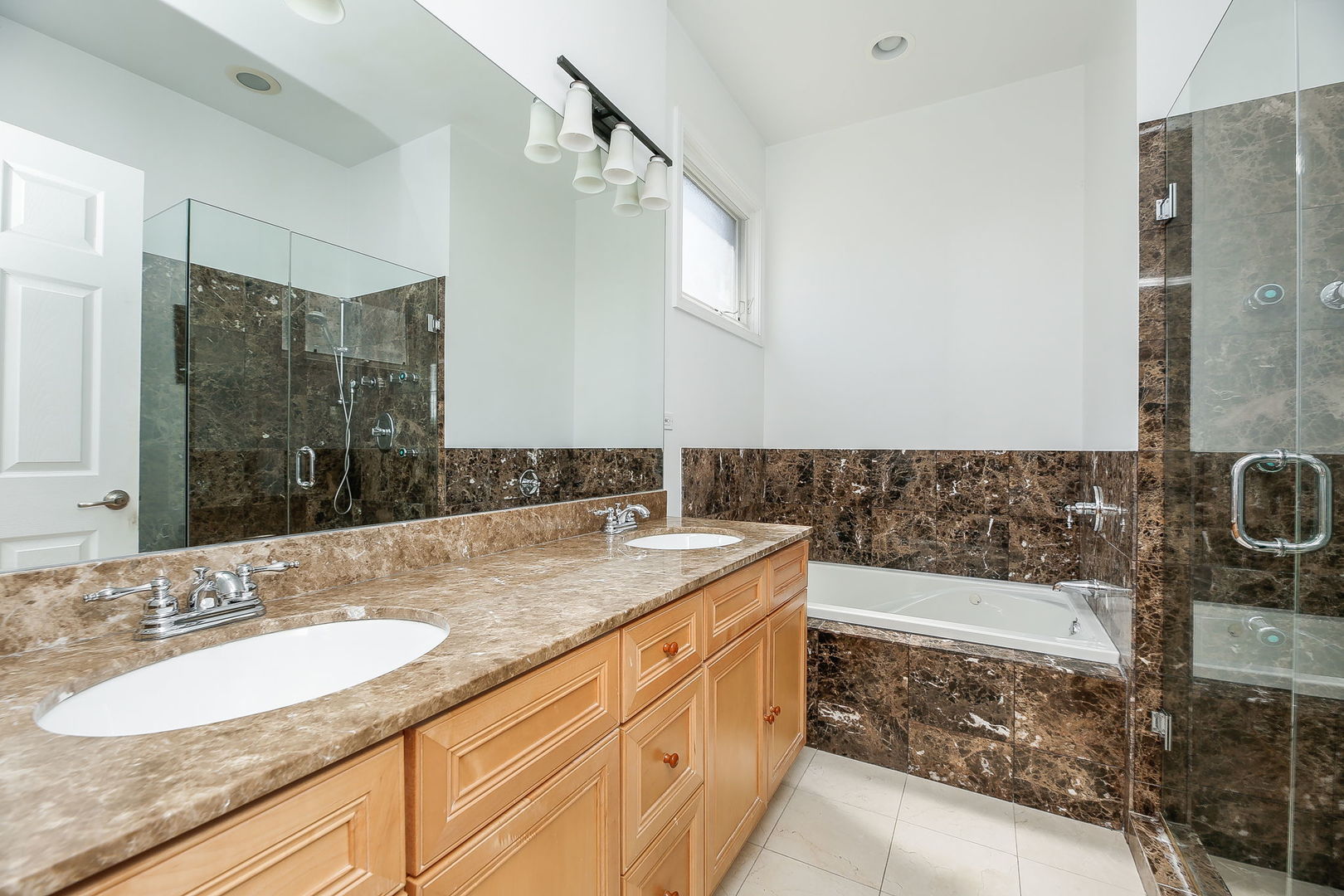 1407 N Campbell Avenue Unit: 1