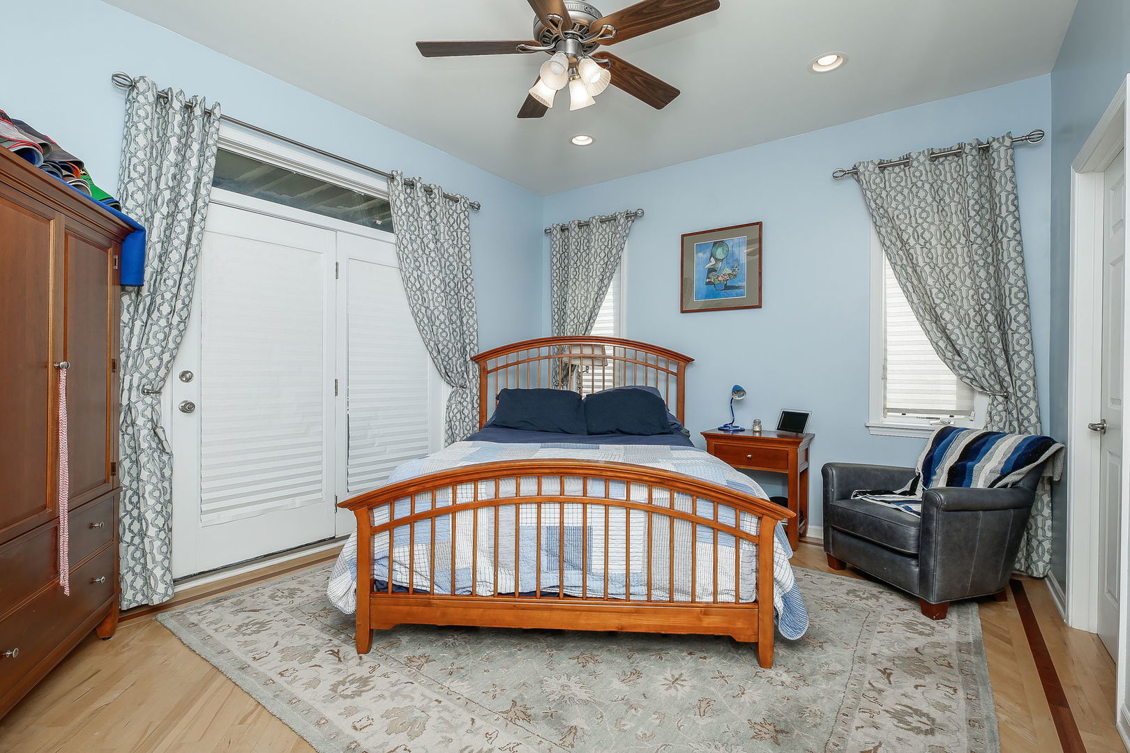 1407 N Campbell Avenue Unit: 1