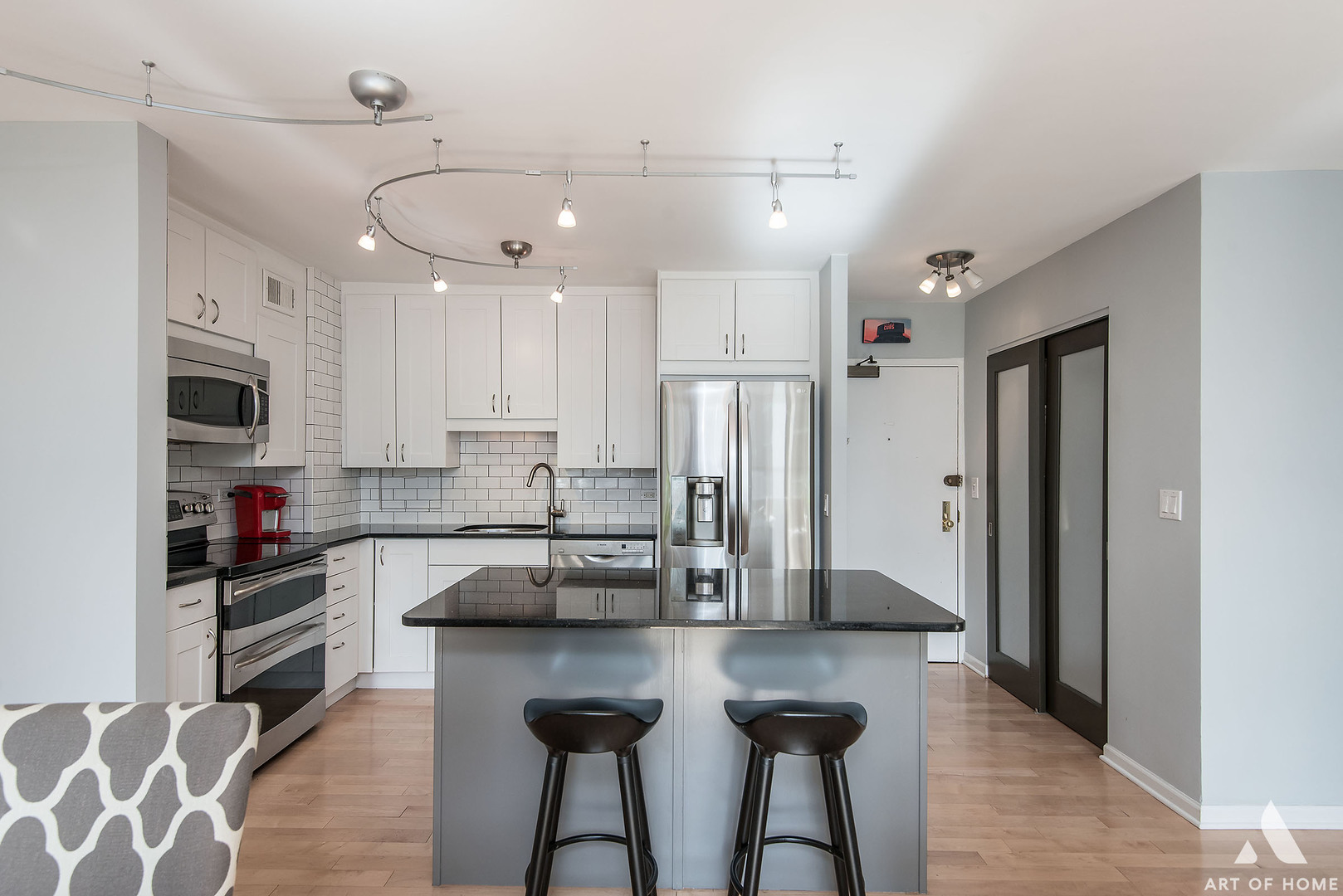33 E Cedar Street Unit: 10C
