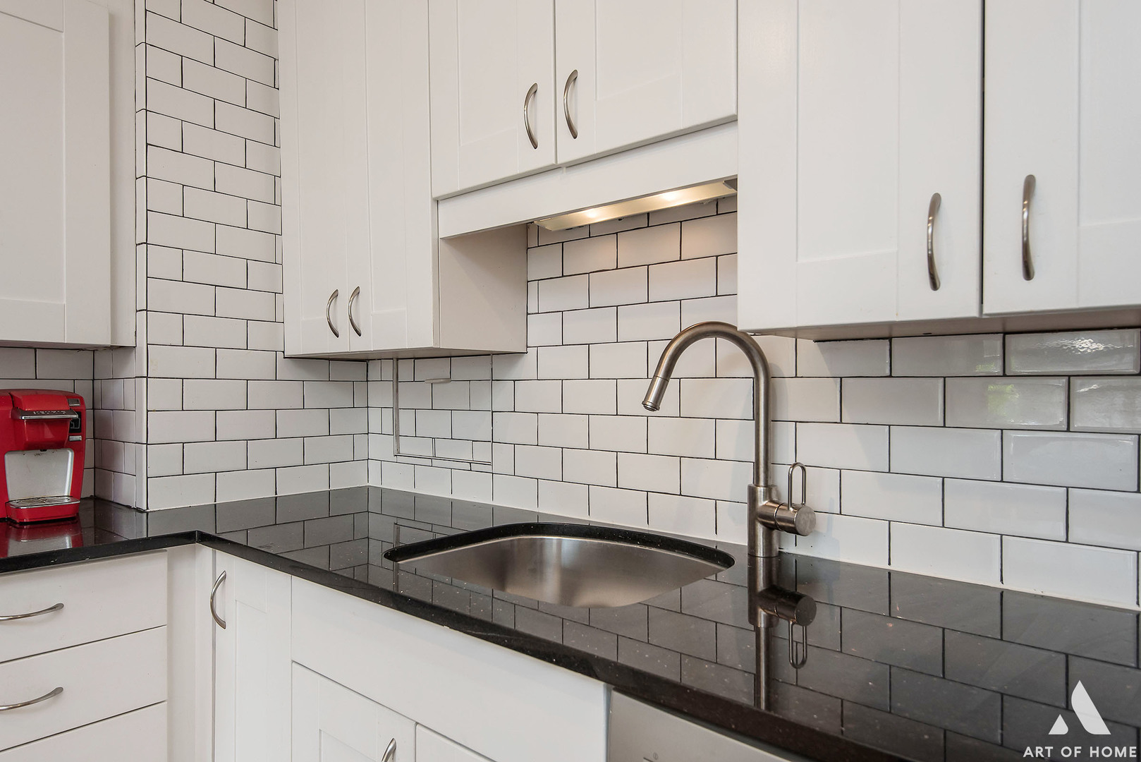 33 E Cedar Street Unit: 10C