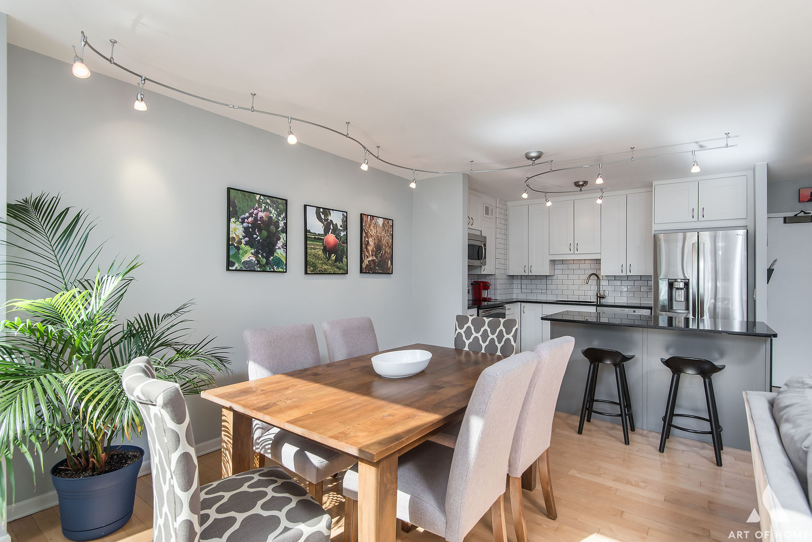 33 E Cedar Street Unit: 10C