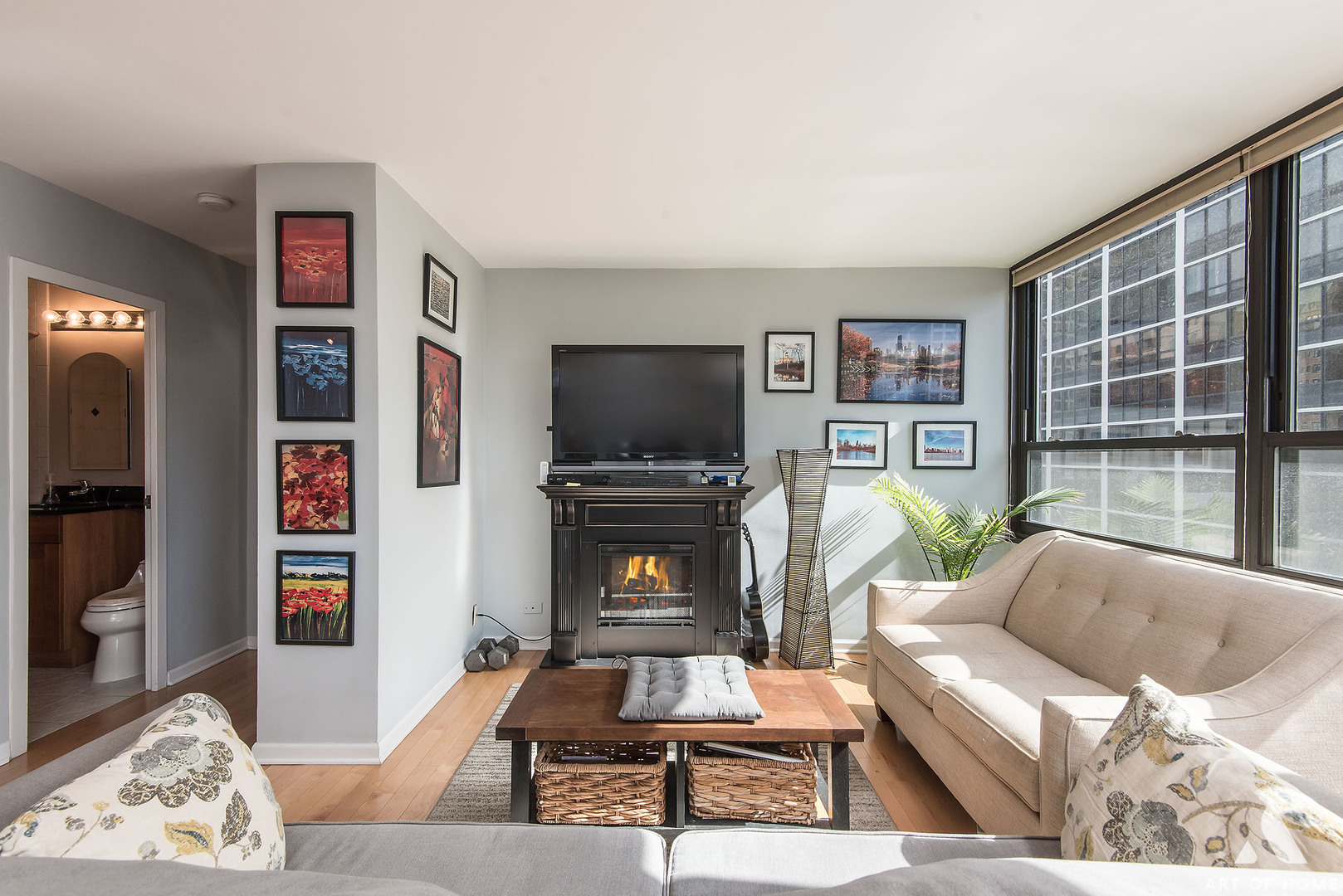 33 E Cedar Street Unit: 10C