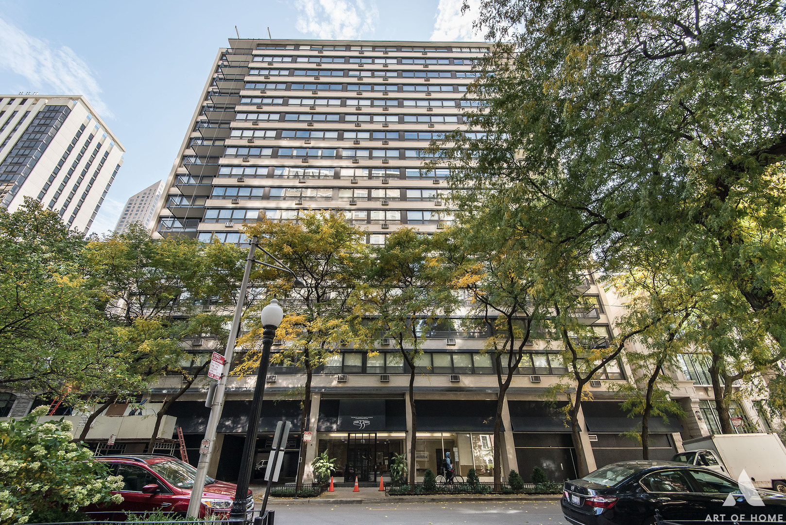 33 E Cedar Street Unit: 10C