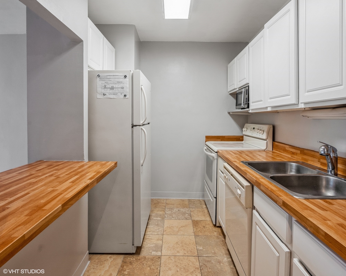 535 N Michigan Avenue Unit: 2606