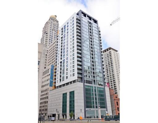 160 E ILLINOIS Street Unit: 1905