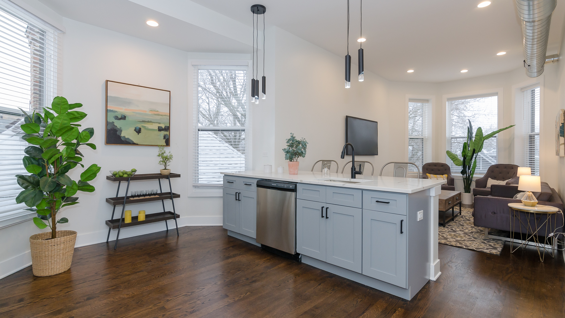 1458 W Pensacola Avenue Unit: 3