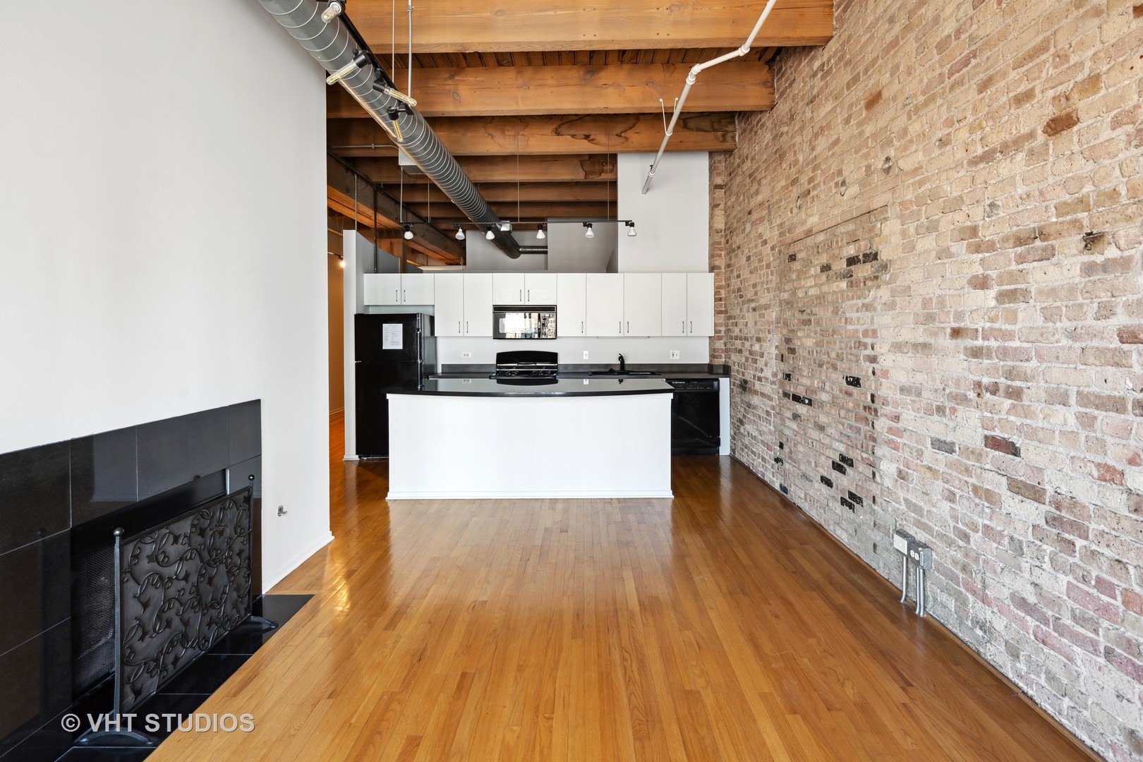 375 W ERIE Street Unit: 505