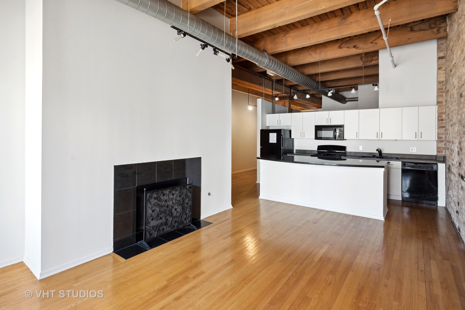 375 W ERIE Street Unit: 505