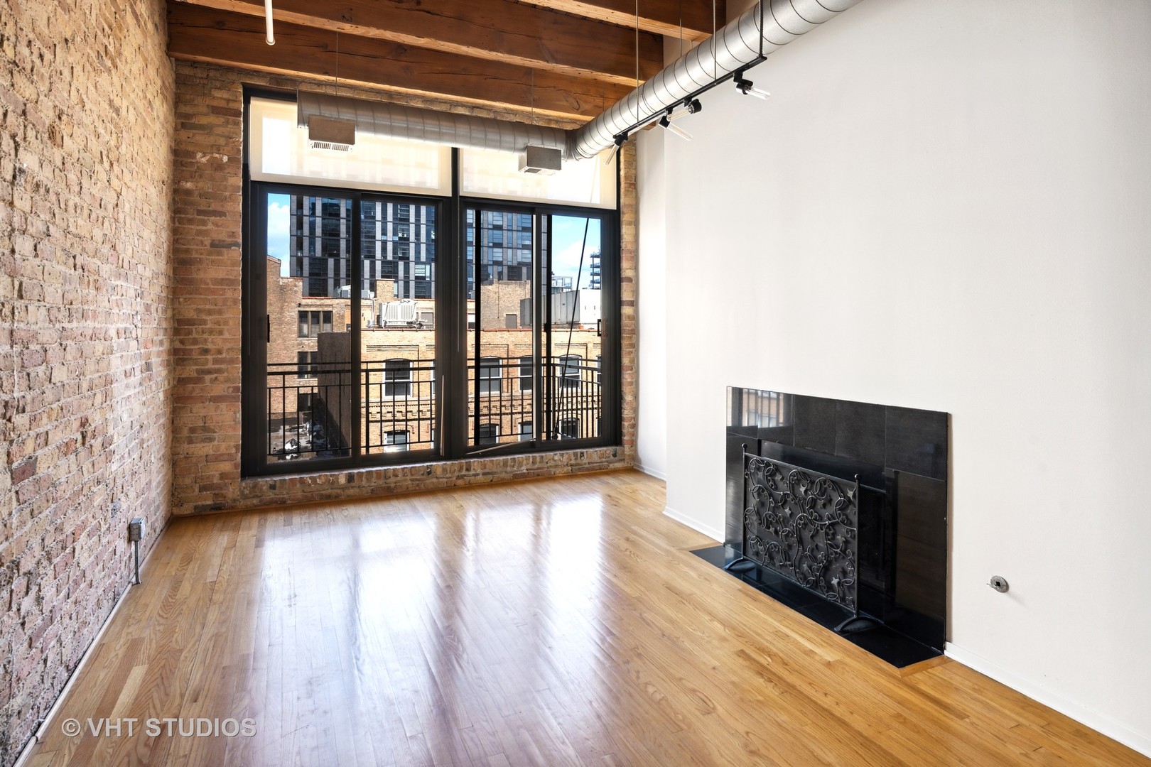 375 W ERIE Street Unit: 505