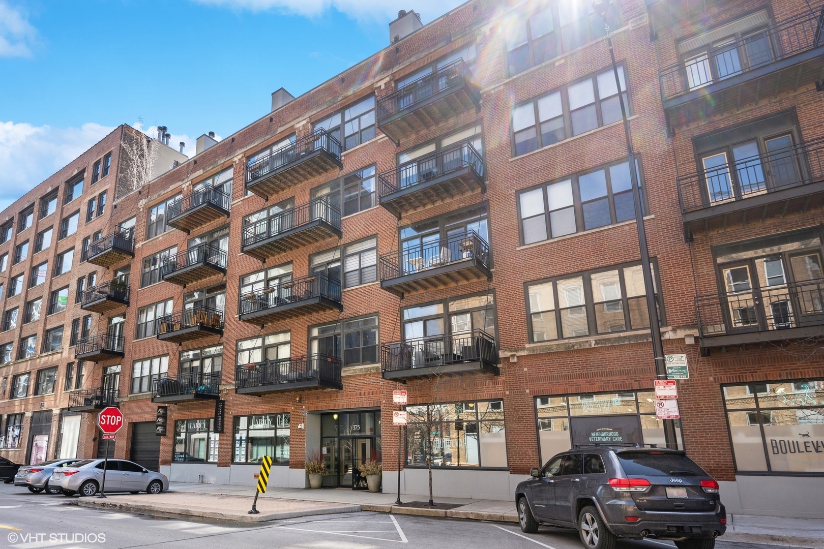 375 W ERIE Street Unit: 505