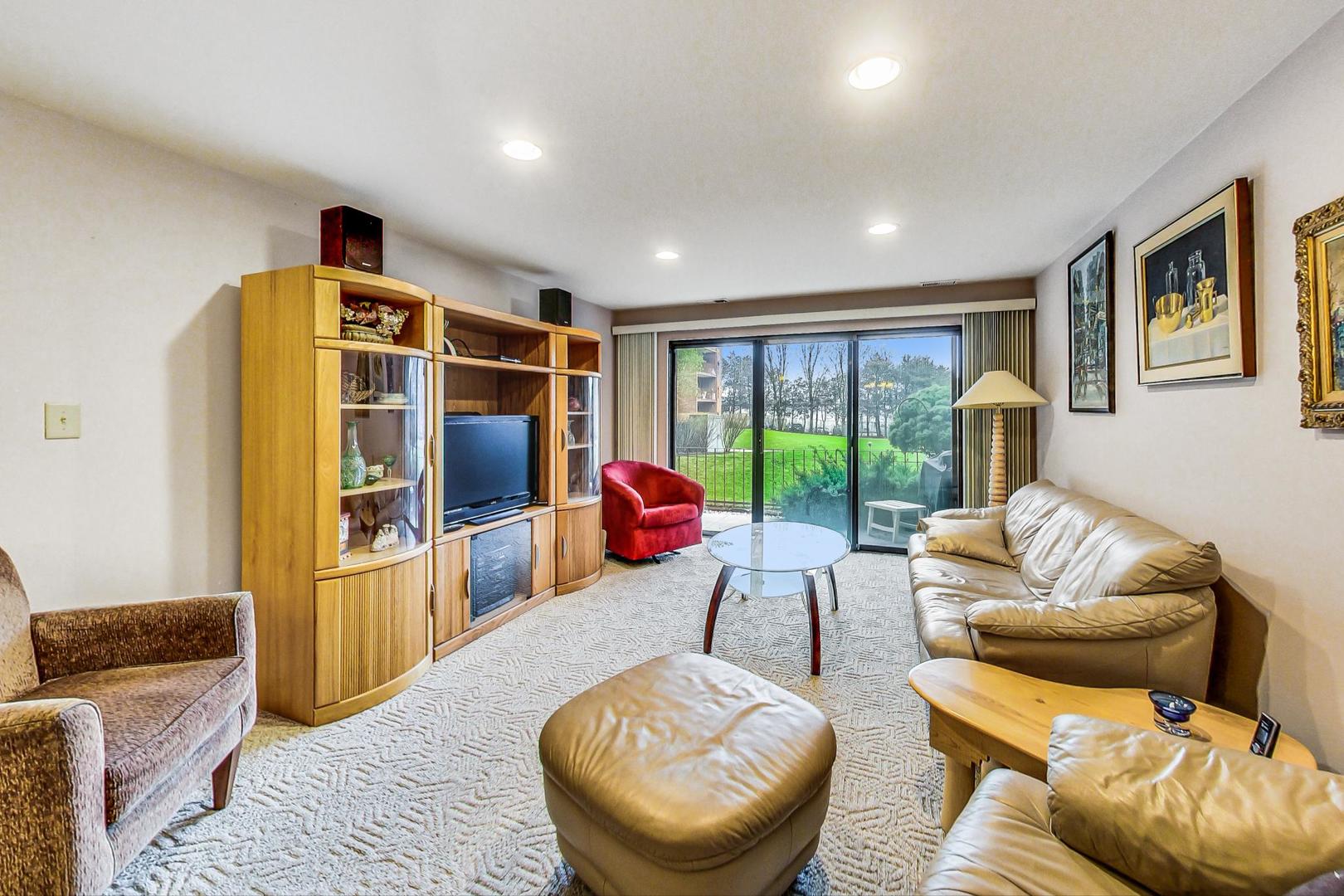 51 Old Oak Drive Unit: 107