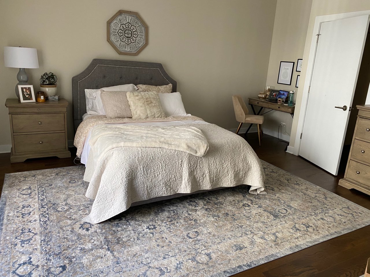 1429 N Sedgwick Street Unit: 2N