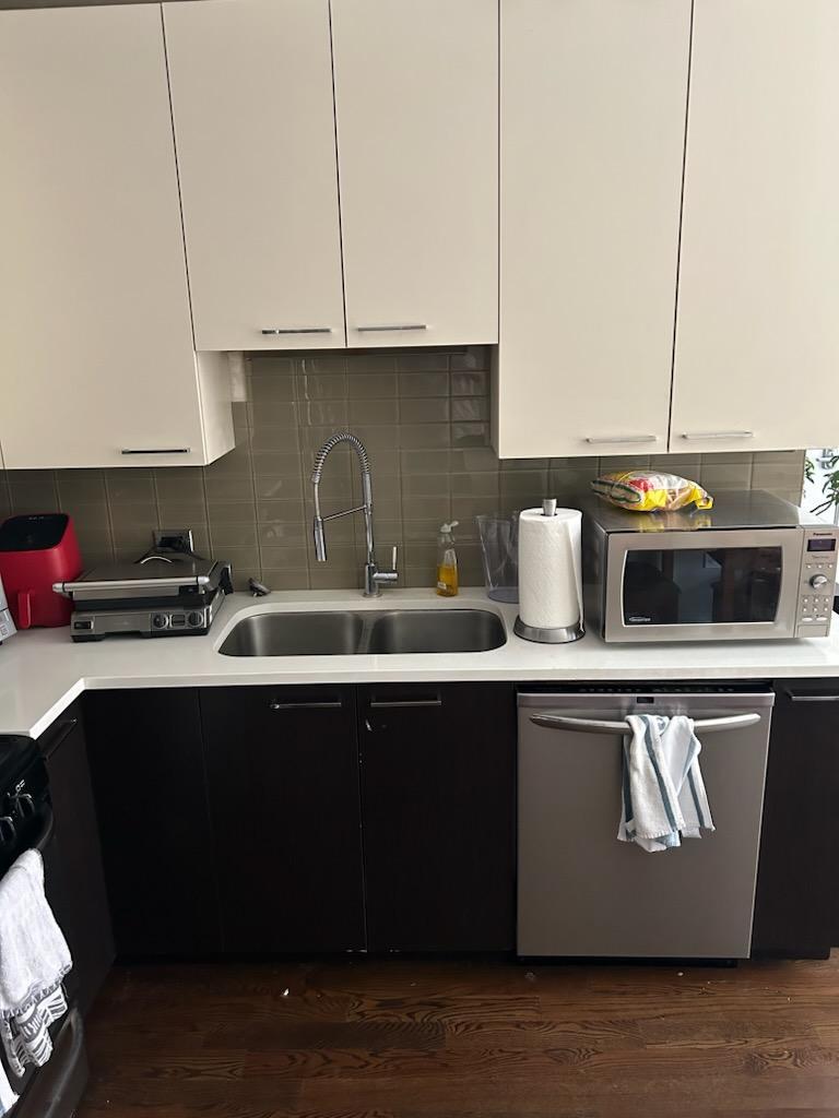 1429 N Sedgwick Street Unit: 2N