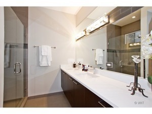 1429 N Sedgwick Street Unit: 2N