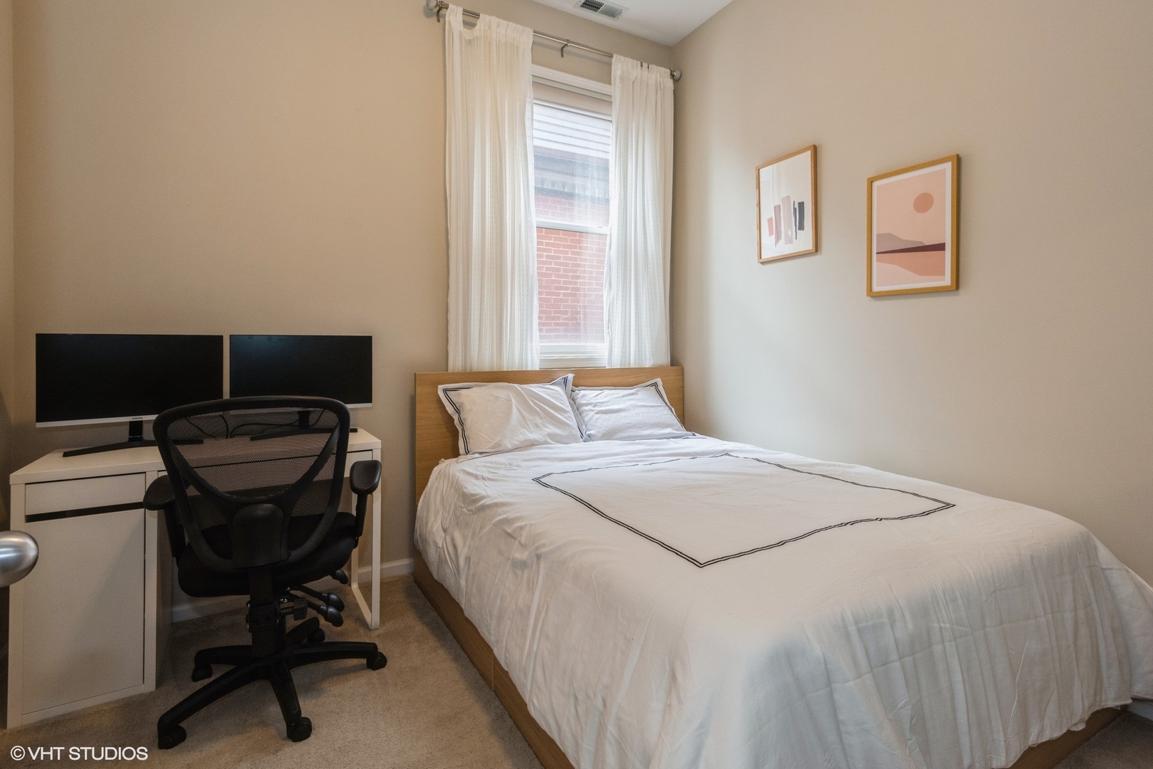 2026 W Pierce Avenue Unit: 6