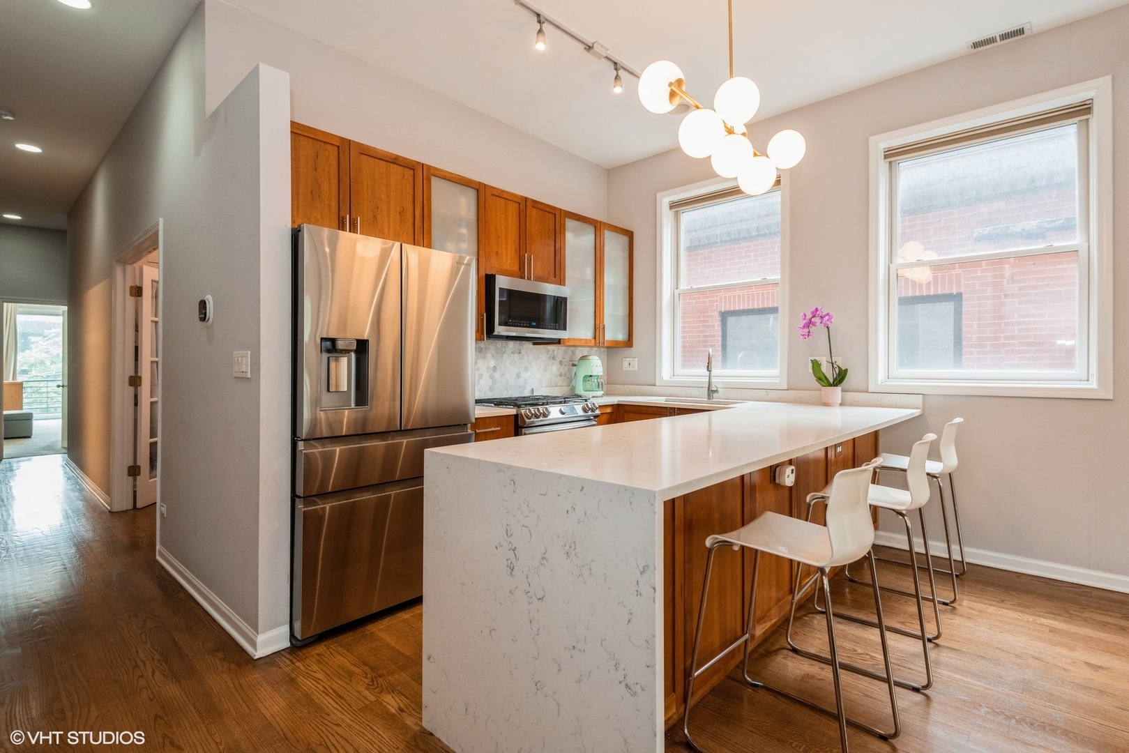 2026 W Pierce Avenue Unit: 6