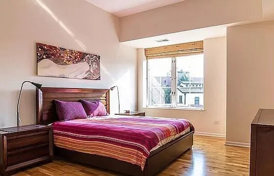 2762 N Lincoln Avenue Unit: 303