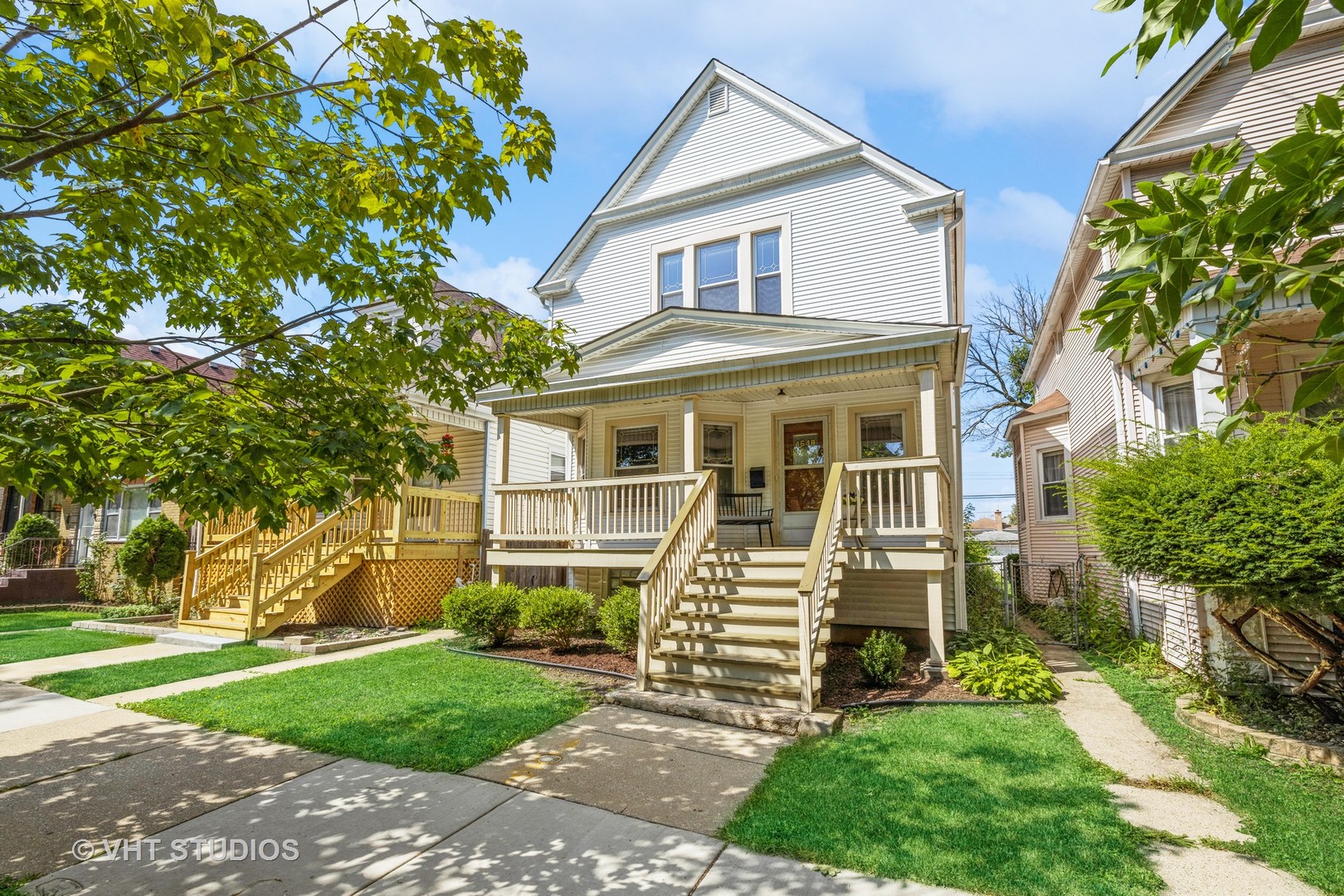 4648 N Springfield Avenue