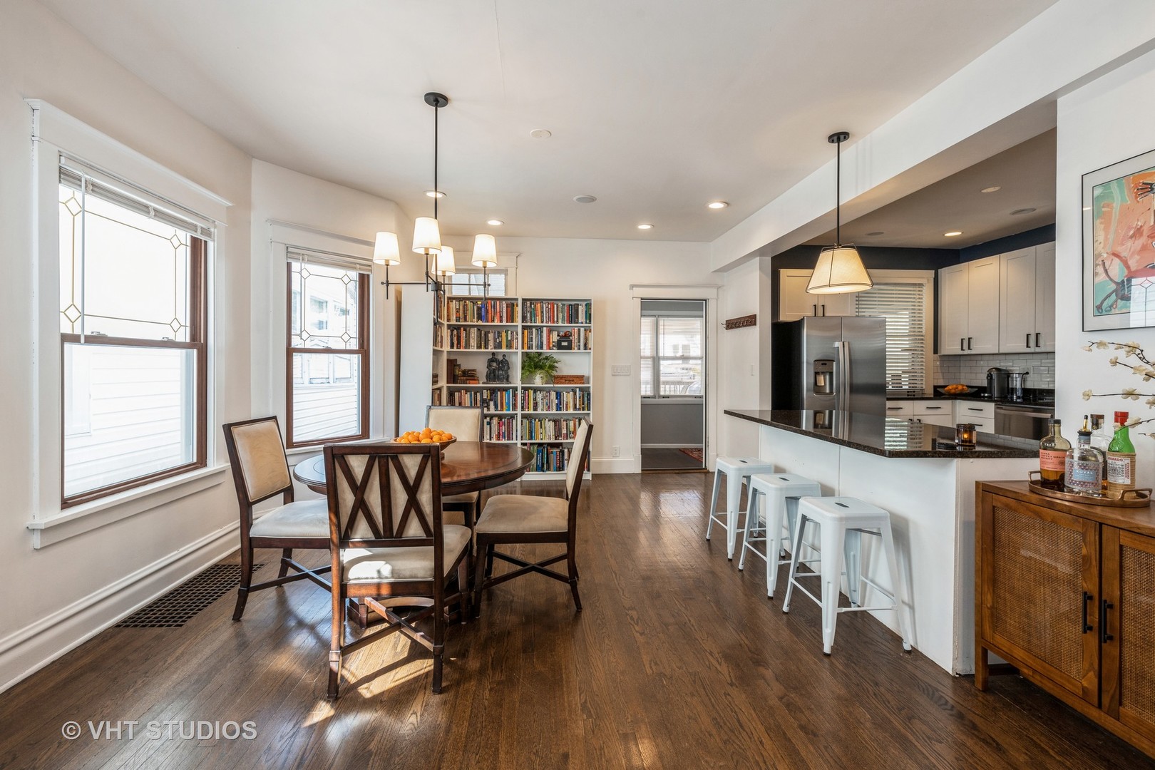 4648 N Springfield Avenue