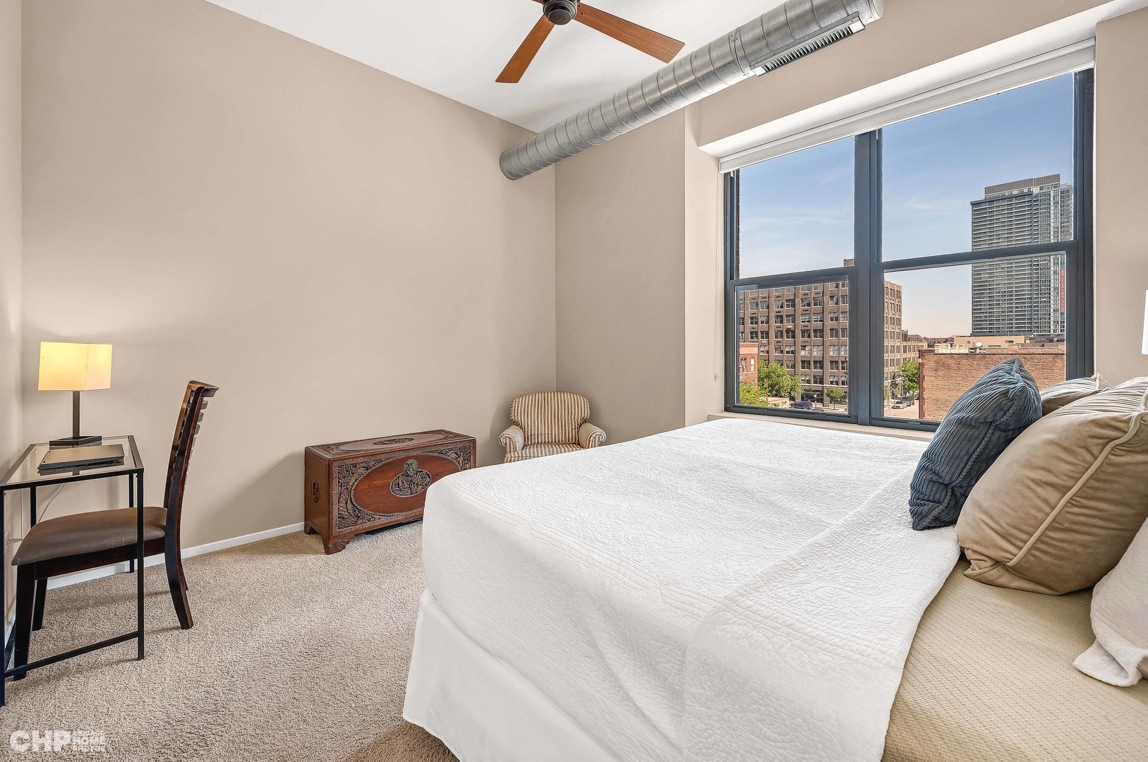 849 N Franklin Street Unit: 404