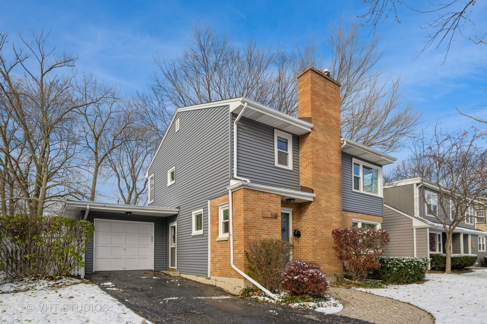 914 Rosemary Terrace