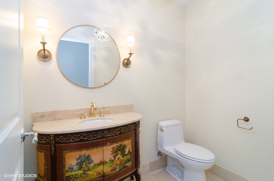 1035 N DEARBORN Street Unit: 14W