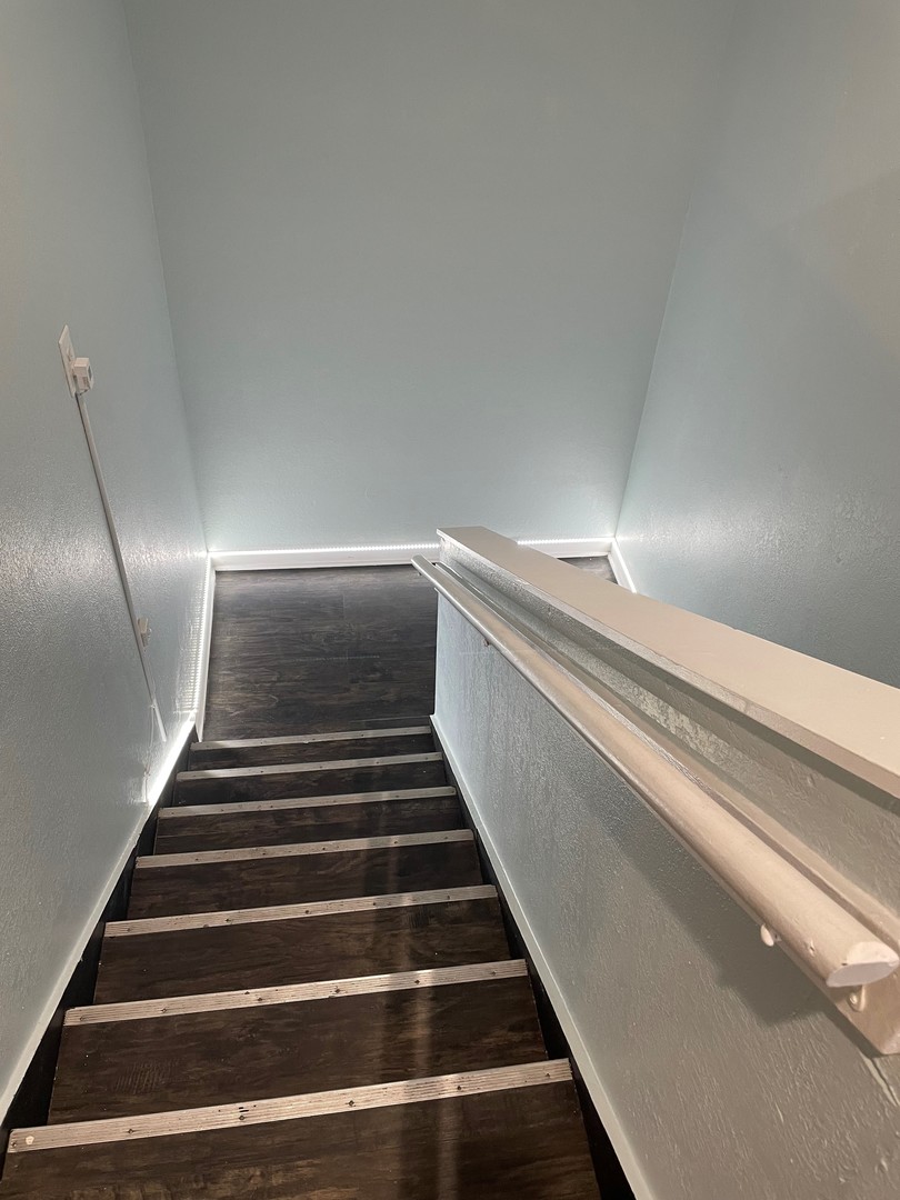 1438 N Campbell Avenue Unit: 3