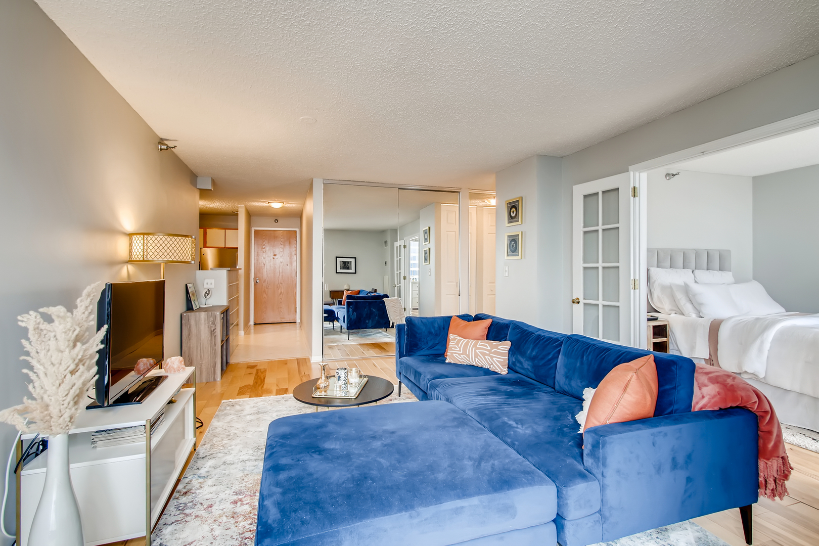 1122 N Clark Street Unit: 3205