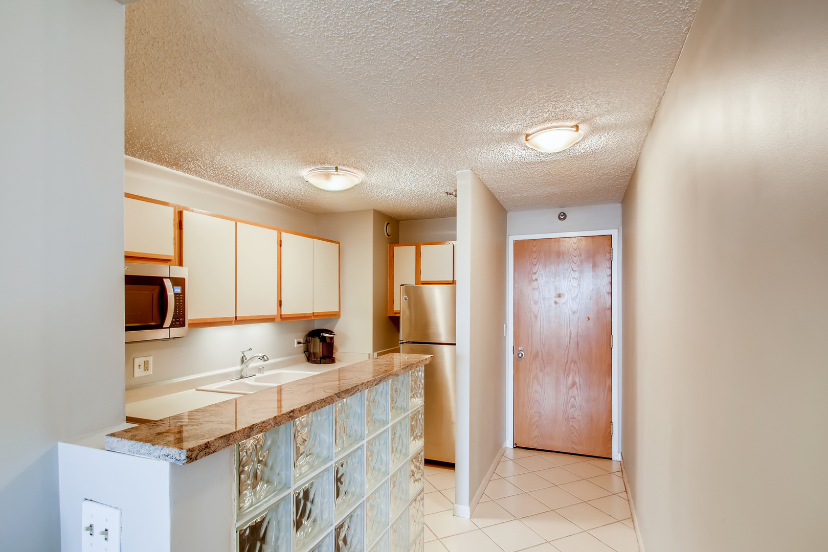 1122 N Clark Street Unit: 3205