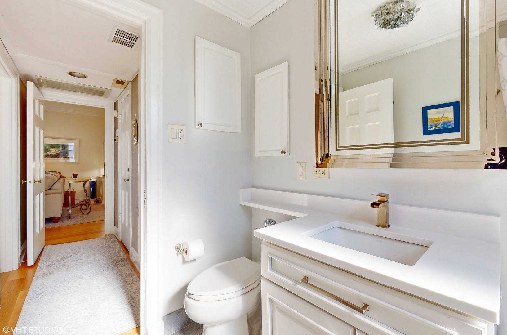 73 E Elm Street Unit: 11D