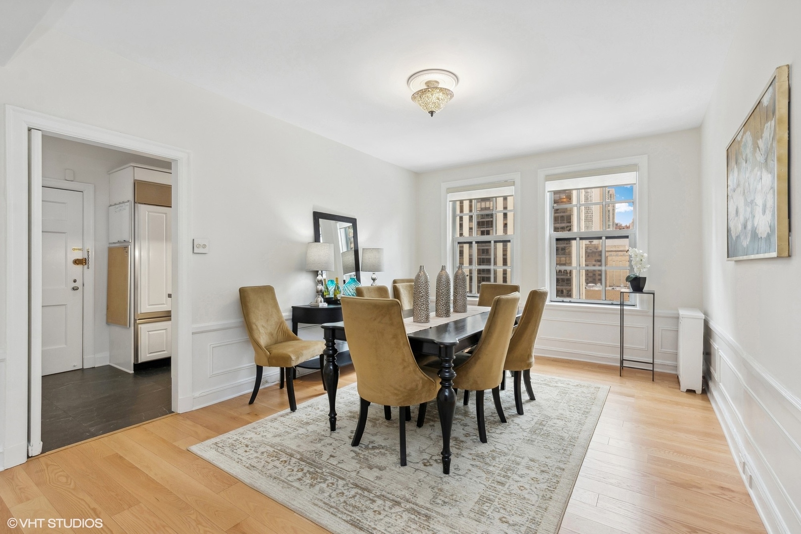 73 E Elm Street Unit: 11D