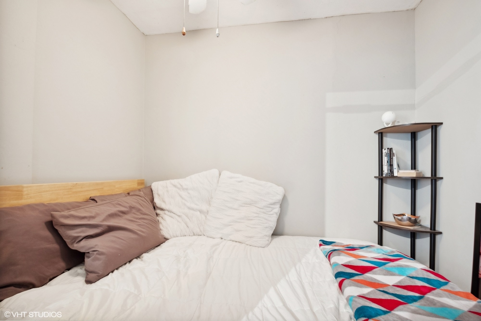 3100 N lake shore Drive Unit: 1113