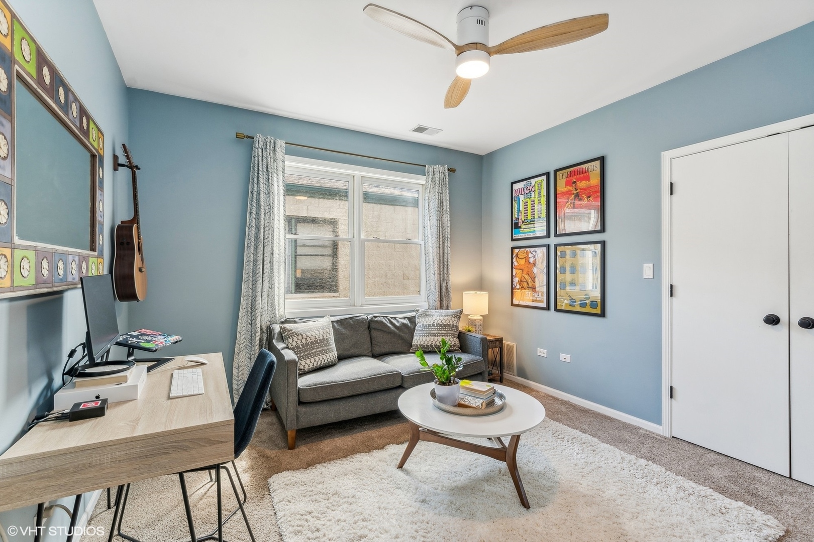 925 W Lakeside Place Unit: 3E