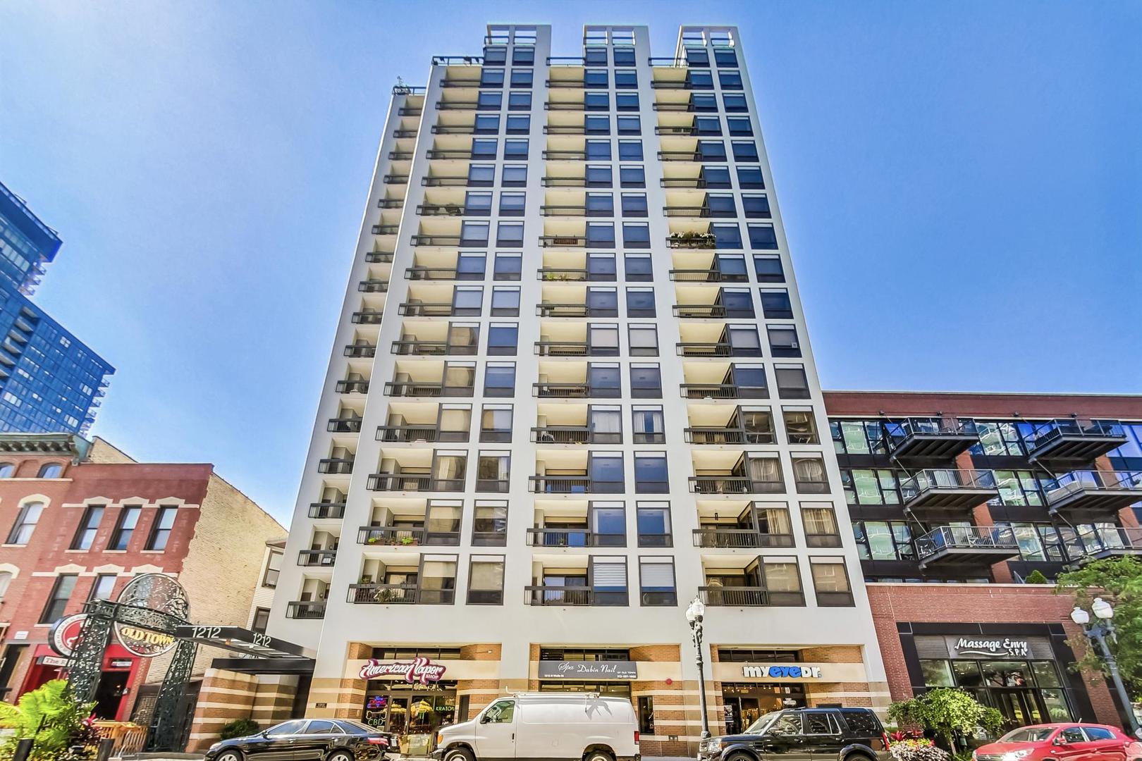 1212 N Wells Street Unit: 801