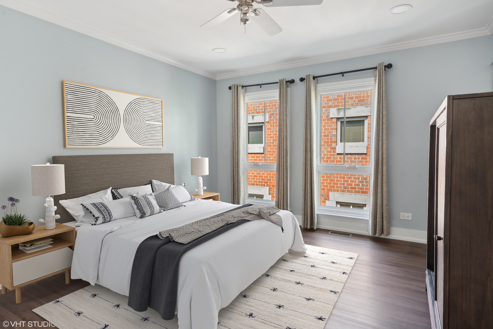 1135 W Newport Avenue Unit: D