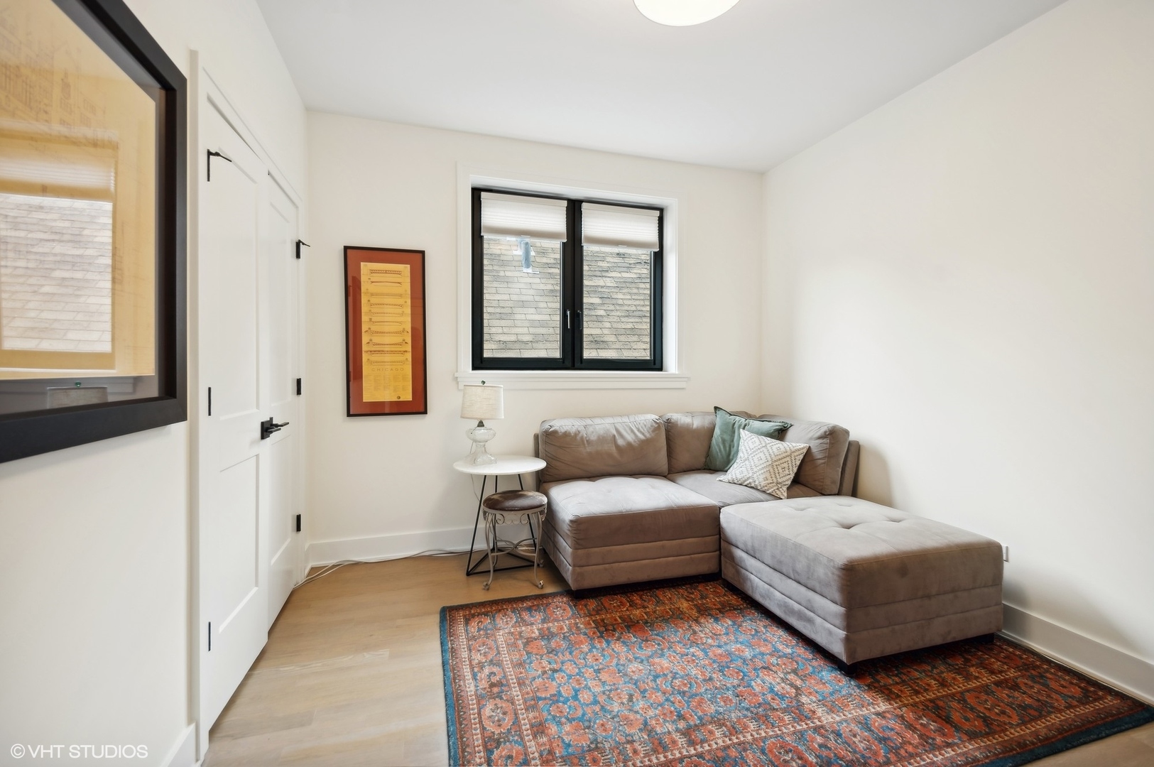 4930 N Damen Avenue Unit: 2