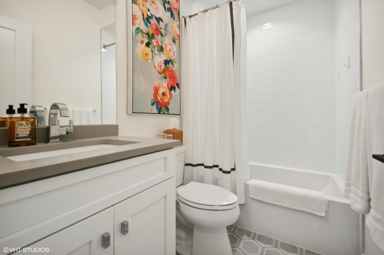 4930 N Damen Avenue Unit: 2