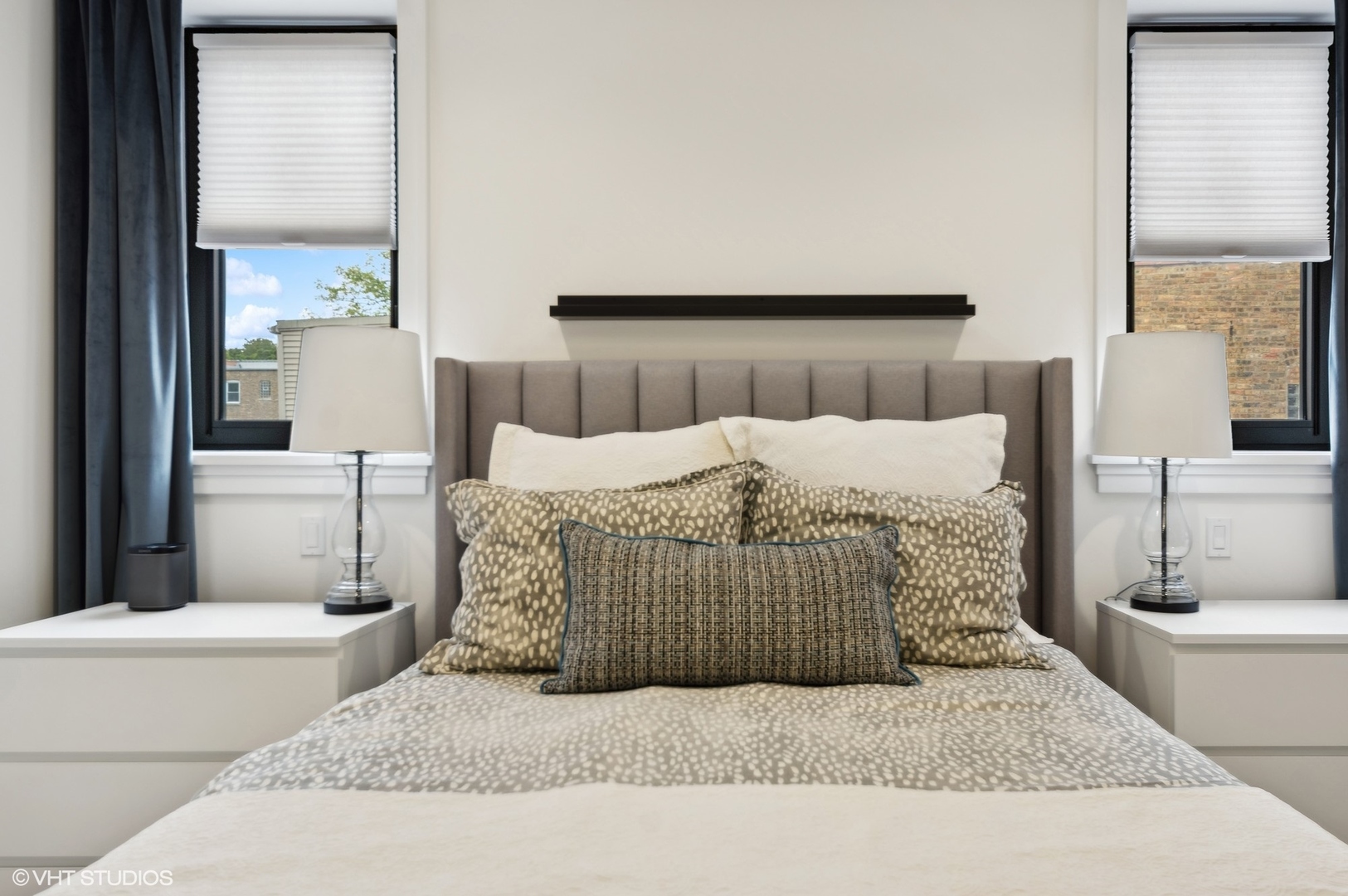 4930 N Damen Avenue Unit: 2