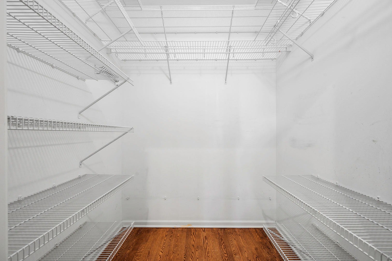 1456 W Wolfram Street Unit: 2