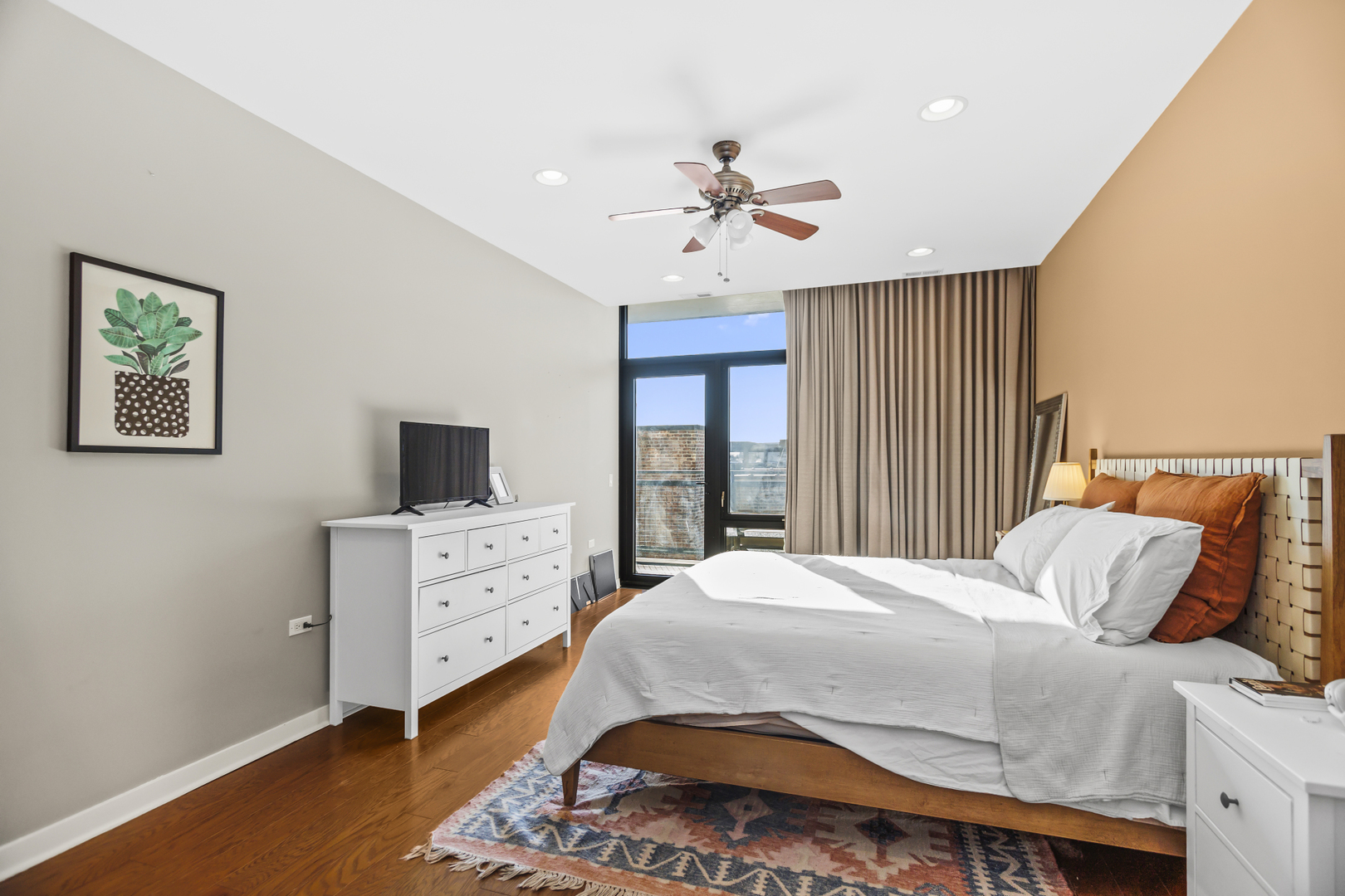 3946 N Ravenswood Avenue Unit: 509