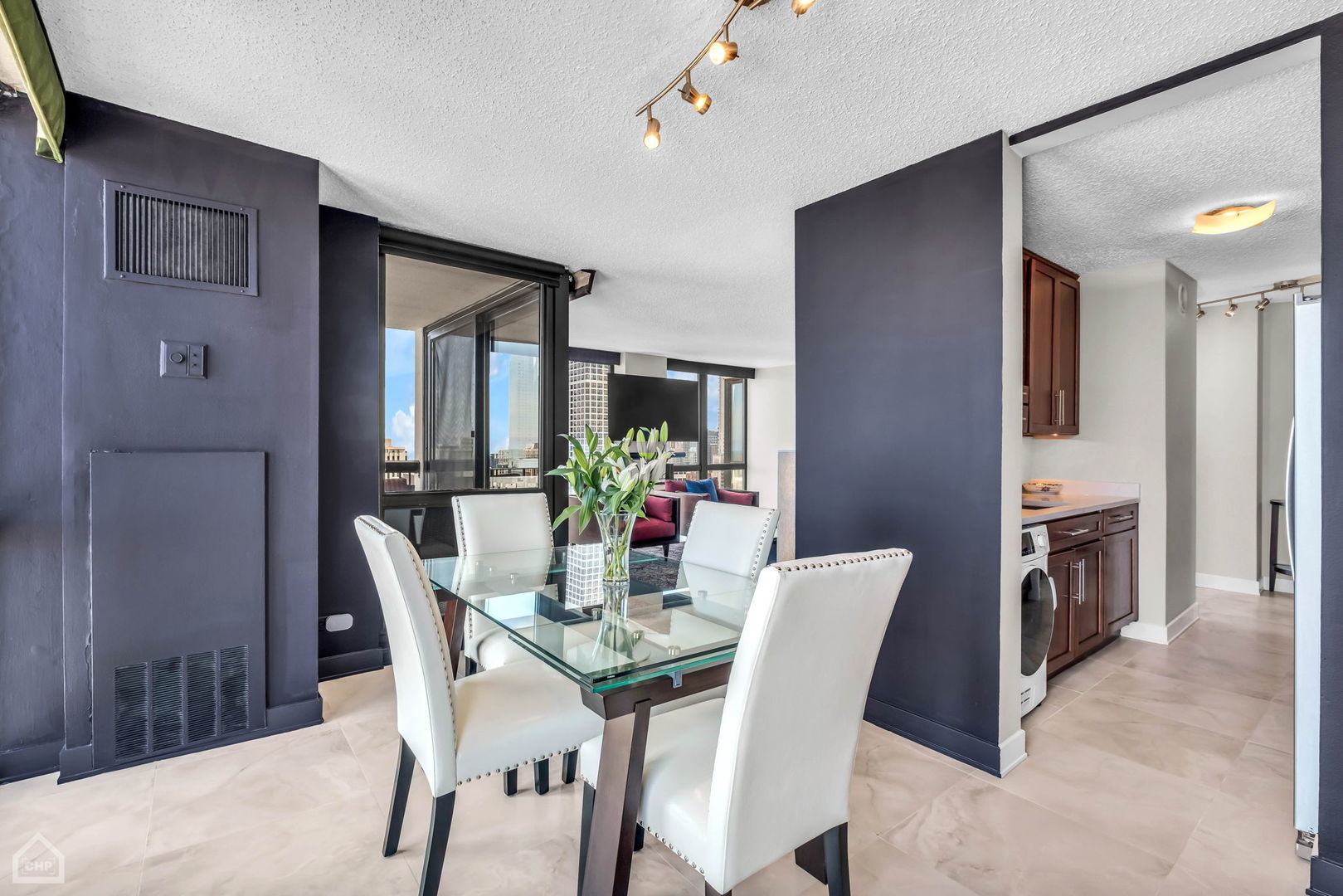 1122 N Clark Street Unit: 3606